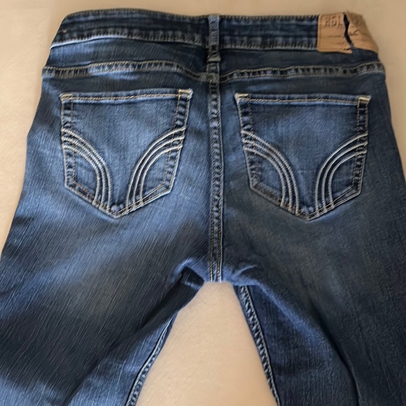 Hollister denim blue jeans slim cut skinny leg (0) - Picture 5 of 6